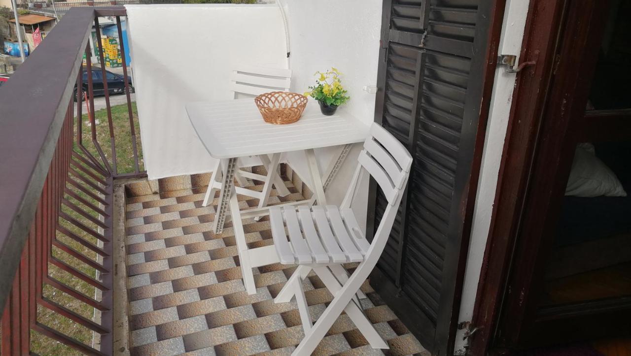Dlx Apartman Adriatics Herceg Novi Exteriör bild