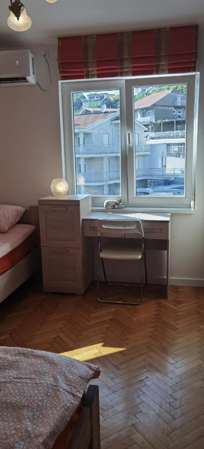Dlx Apartman Adriatics Herceg Novi Exteriör bild