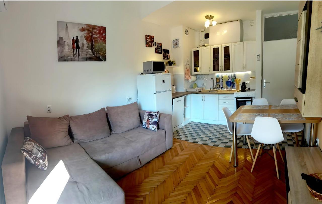Dlx Apartman Adriatics Herceg Novi Exteriör bild